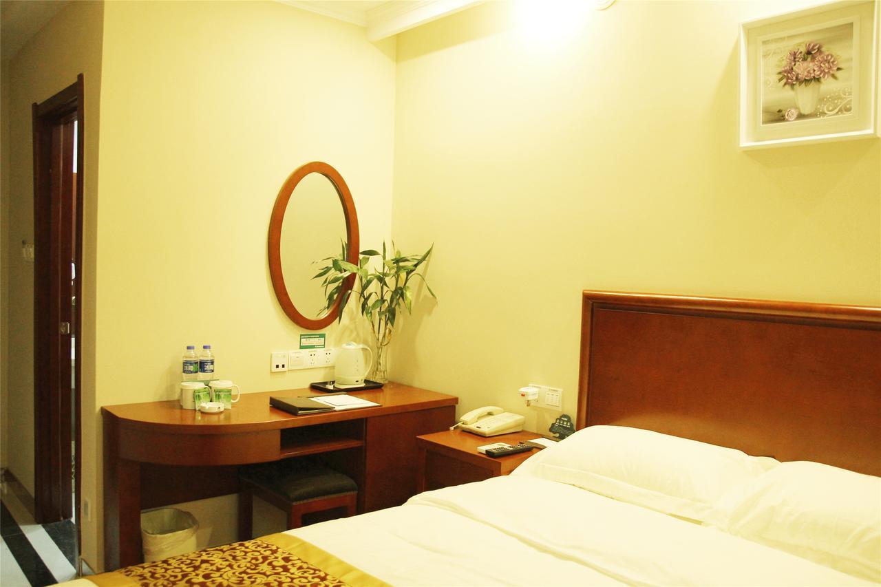 Greentree Inn Tianjin West Railway Station Stage Hotel Екстериор снимка